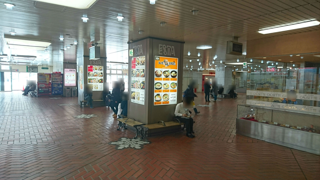 バスターミナル2階部分