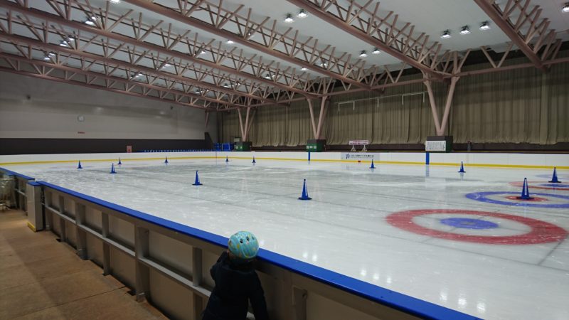 札幌市美香保体育館スケートリンク