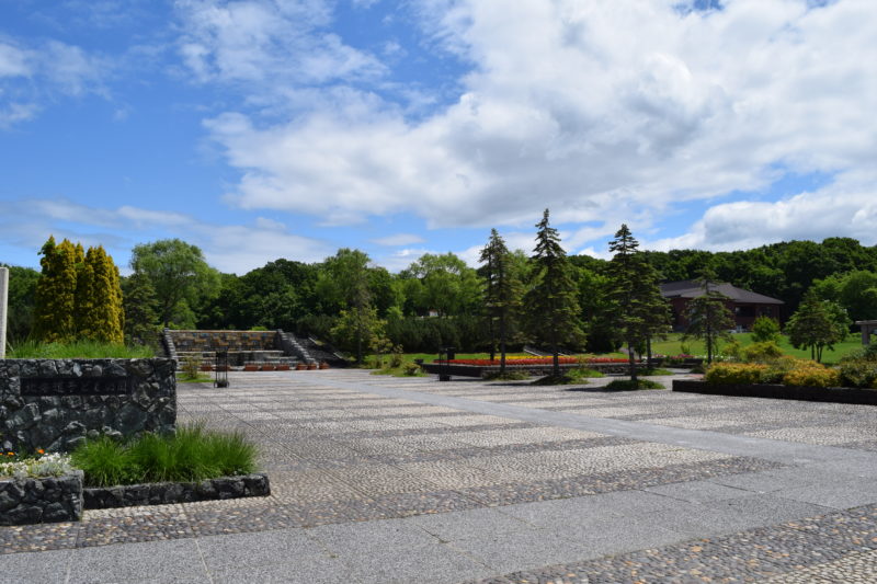北海道子どもの国の入口付近にある広場