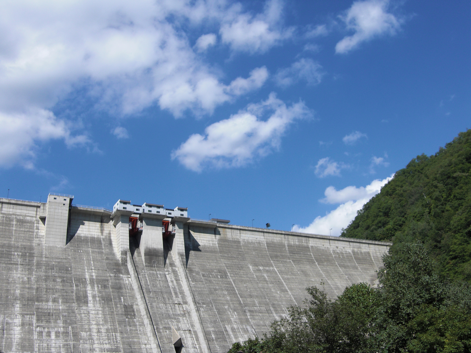 北海道にあるダムのライブカメラ一覧