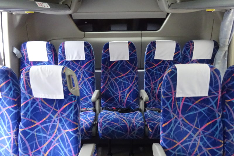 新千歳空港連絡バス(北海道中央バス)の後方部座席