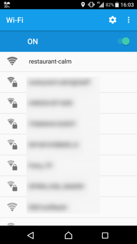 SSID「restaurant-calm」を選択。