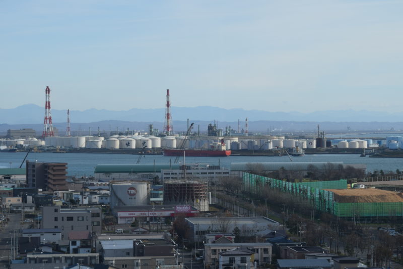 出光興産北海道製油所のオイルターミナル