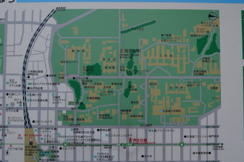 札幌市営地下鉄北12条駅設置の北海道大学付近地図